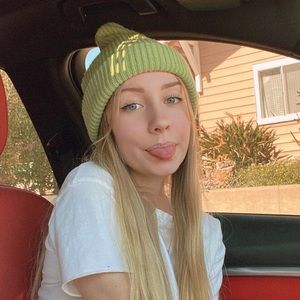 Meet your Posher, Truth